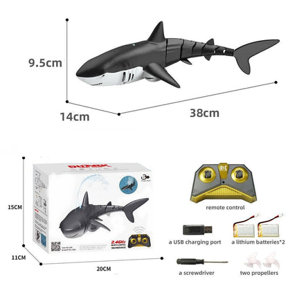 2.4G Remote Control Water Jet Shark Funny Water Spray Simulation Whale Animals Submarine Remote Control Fish